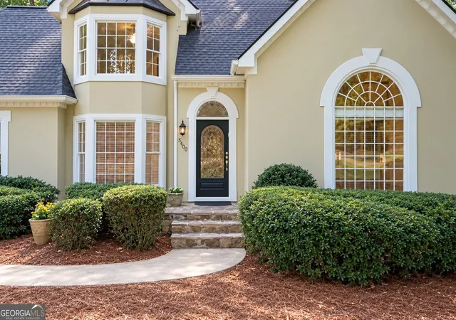 Photo 3 of Single family home for sale at 5160 Cameron Forest Pkwy, Alpharetta, GA 30022 | MLS# 10840579 | Listing updated on 2026-09-18