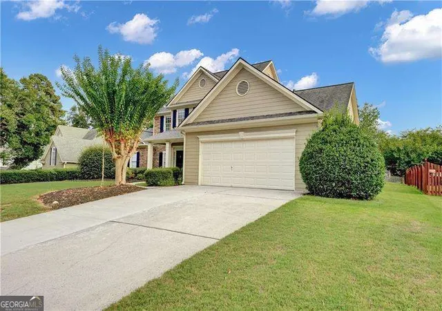 Photo 2 of Single family home for sale at 6027 Windfall Ct, Powder Springs, GA 30127 | MLS# 10842329 | Listing updated on 2026-09-09