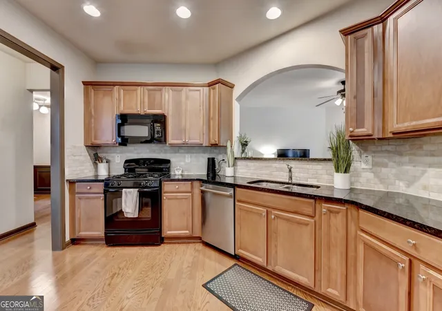 Photo 2 of Single family home for sale at 4805 Mistybrooke Ct, Alpharetta, GA 30004 | MLS# 10780949 | Listing updated on 2026-09-02