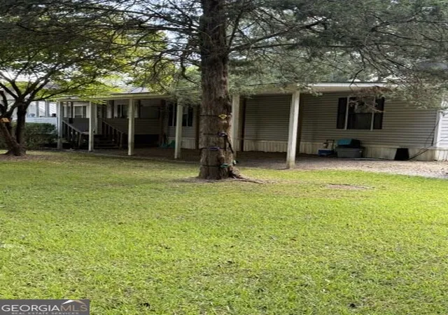 Photo 3 of Manufactured home for sale at 10 Johnson Ave, Manchester, GA 31816 | MLS# 10853083 | Listing updated on 2026-10-09