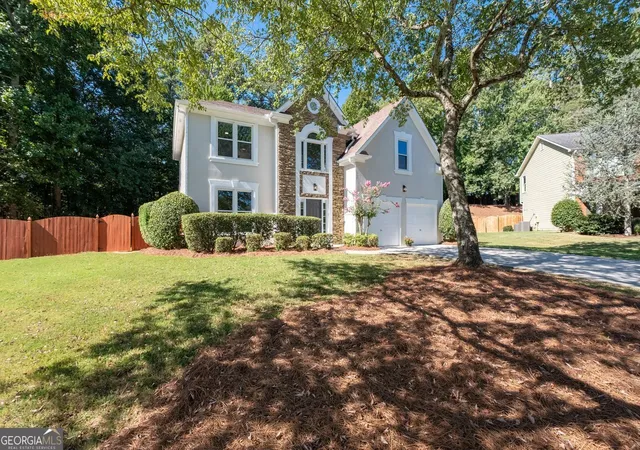 Photo 3 of Single family home for sale at 2960 Saddlebrook Glen Dr, Cumming, GA 30041 | MLS# 10840334 | Listing updated on 2026-09-27