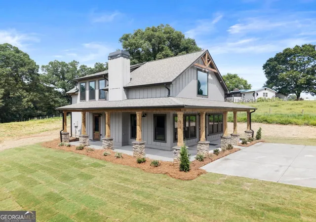 Photo 3 of Single family home for sale at 216 Arthur Allen Rd, Cleveland, GA 30528 | MLS# 10806733 | Listing updated on 2026-10-05