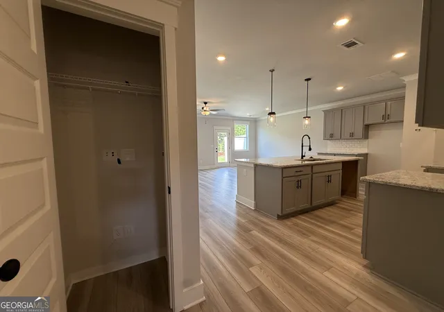Photo 4 of Townhouse for sale at 279 Brook Landing Cir, Auburn, GA 30011 | MLS# 10814724 | Listing updated on 2026-10-24