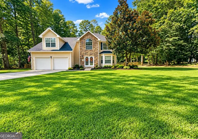 Photo 2 of Single family home for sale at 60 Aberdeen Ct, Jefferson, GA 30549 | MLS# 10841313 | Listing updated on 2026-09-27