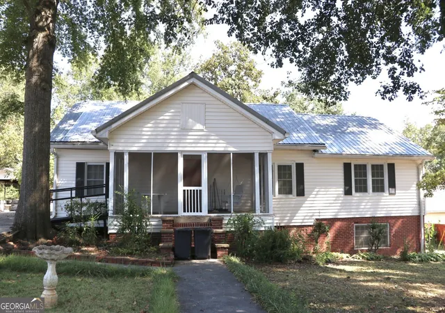 Photo 1 of Single family home for sale at 40 Church St, Trion, GA 30753 | MLS# 10844507 | Listing updated on 2026-09-12