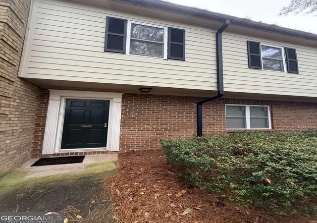 Townhouse for sale at 330 Winding River Dr #G, Sandy Springs, GA 30350 | MLS# 10843889