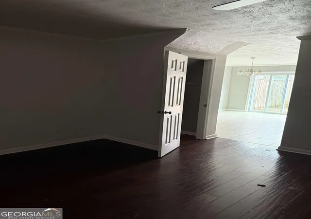 Photo 2 of Townhouse for sale at 330 Winding River Dr #G, Sandy Springs, GA 30350 | MLS# 10843889 | Listing updated on 2026-09-11