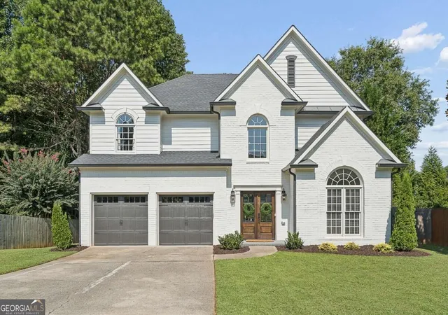 Photo 1 of Single family home for sale at 5125 Hampton Blf Ct, Roswell, GA 30075 | MLS# 10843216 | Listing updated on 2026-09-10