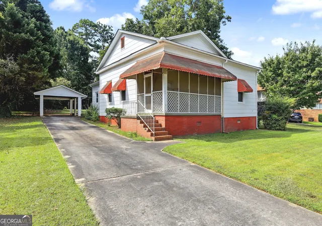 Single family home for sale at 7 Georgia Ave, Hampton, GA 30228 | MLS# 10852454