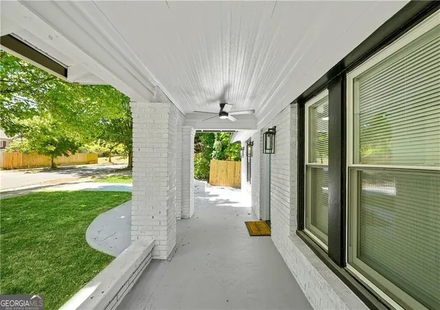 Photo 3 of Sale Pending at 1023 Byron Dr SW, Atlanta, GA 30310 | MLS# 10842548 | Listing updated on 2026-10-08