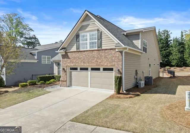 Photo 2 of Single family home for sale at 3626 Majestic Oak Dr Sw, Gainesville, GA 30504 | MLS# 10845782 | Listing updated on 2026-09-22