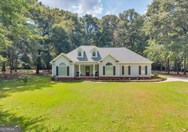 Photo 1 of Single family home for sale at 405 Sleepy Ln, Warner Robins, GA 31088 | MLS# 10851298 | Listing updated on 2026-09-23