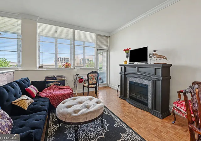 Photo 2 of Condo for sale at 3060 Pharr Ct Nw #822, Atlanta, GA 30305 | MLS# 10824165 | Listing updated on 2026-09-07