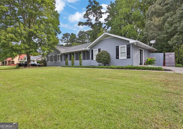 Photo 1 of Single family home for sale at 2666 Abilene Trl, Snellville, GA 30078 | MLS# 10830960 | Listing updated on 2026-09-06
