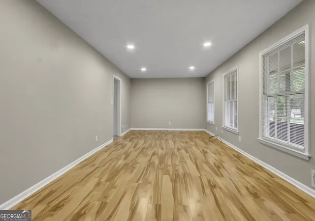 Photo 4 of Single family home for sale at 2666 Abilene Trl, Snellville, GA 30078 | MLS# 10830960 | Listing updated on 2026-09-06