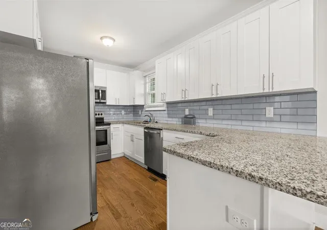 Photo 4 of Single family home for sale at 116 Park Ave SE, Atlanta, GA 30315 | MLS# 10840472 | Listing updated on 2026-09-09