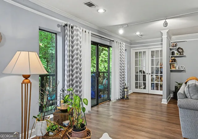 Photo 3 of Condo for sale at 3113 Pine Heights Dr Ne, Atlanta, GA 30324 | MLS# 10831981 | Listing updated on 2026-09-20
