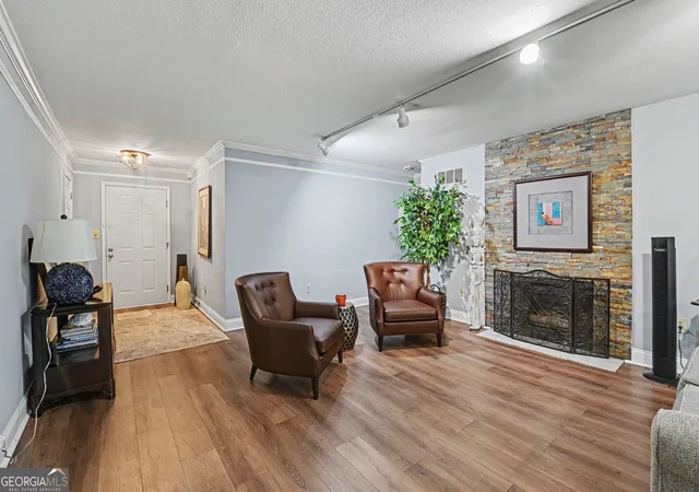 Photo 3 of Condo for sale at 3113 Pine Heights Dr Ne, Atlanta, GA 30324 | MLS# 10831981 | Listing updated on 2026-09-20