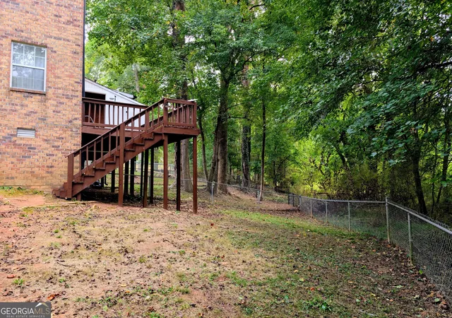 Photo 4 of Townhouse for sale at 200 Sleepy Crk Dr, Athens, GA 30606 | MLS# 10853461 | Listing updated on 2026-10-09