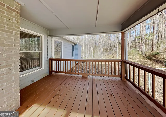Photo 3 of Single family home for sale at 410 Southmoor Cir, Stockbridge, GA 30281 | MLS# 10844569 | Listing updated on 2026-10-02