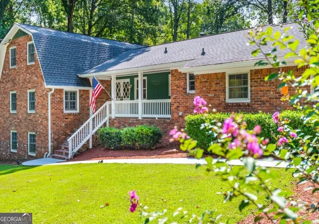Photo 2 of Single family home for sale at 4781 Timberland Dr Sw, Mableton, GA 30126 | MLS# 10843697 | Listing updated on 2026-09-13