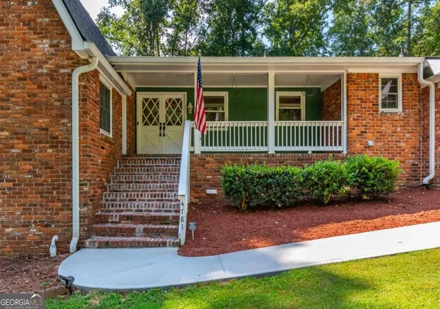 Photo 3 of Single family home for sale at 4781 Timberland Dr SW, Mableton, GA 30126 | MLS# 10843697 | Listing updated on 2026-09-13