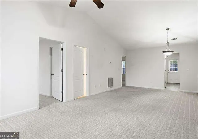 Listing Photo 3 - Condo for sale in building located at 6 Brittany, Jasper, GA 30143 - Unit #24