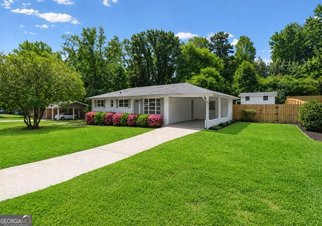 Photo 2 of Single family home for sale at 1675 Cherokee Blvd, Douglasville, GA 30134 | MLS# 10843821 | Listing updated on 2026-09-10