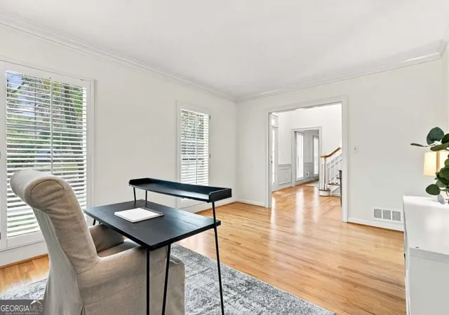 Photo 3 of Single family home for sale at 325 Cantlegate Close, Johns Creek, GA 30022 | MLS# 10843980 | Listing updated on 2026-09-12