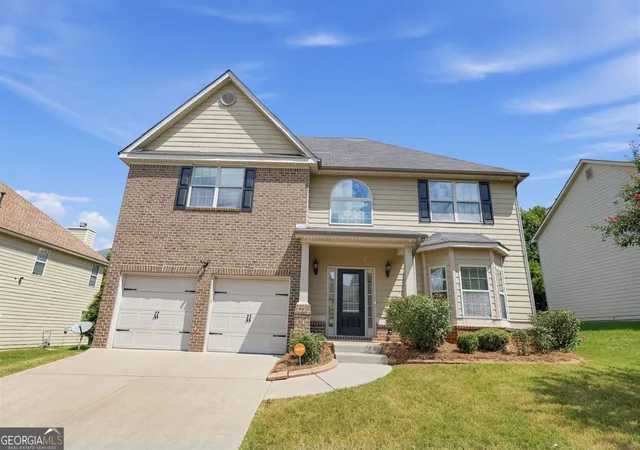 Photo 2 of Single family home for sale at 180 Providence Pkwy, Covington, GA 30014 | MLS# 10844402 | Listing updated on 2026-09-11