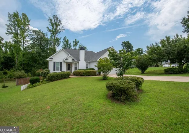 Photo 1 of Single family home for sale at 55 Woodrow Pl, Newnan, GA 30263 | MLS# 10837173 | Listing updated on 2026-09-18