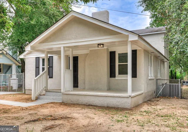 Photo 3 of Single family home for sale at 2012 Pennsylvania, Augusta, GA 30904 | MLS# 10846431 | Listing updated on 2026-09-30