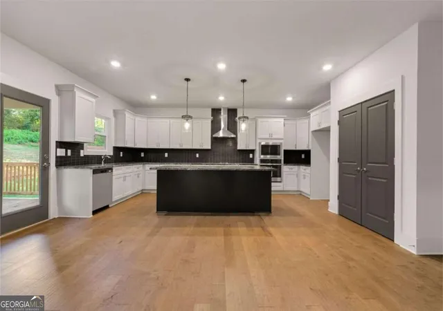 Photo 4 of Single family home for sale at 438 Races Rd, Hoschton, GA 30548 | MLS# 10844112 | Listing updated on 2026-10-26