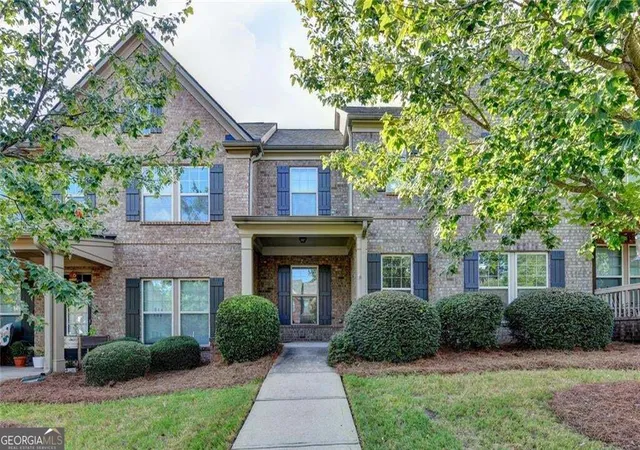 Townhouse for sale at 1285 Woodmore Way, Alpharetta, GA 30004 | MLS# 10851221