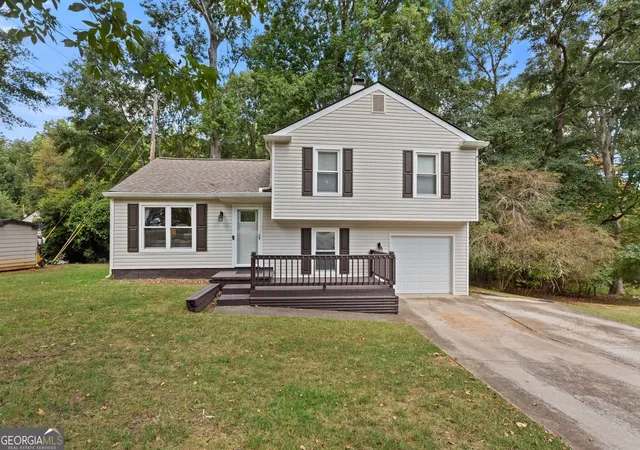 Single family home for sale at 4631 Valley Ridge Dr, Duluth, GA 30096 | MLS# 10847874