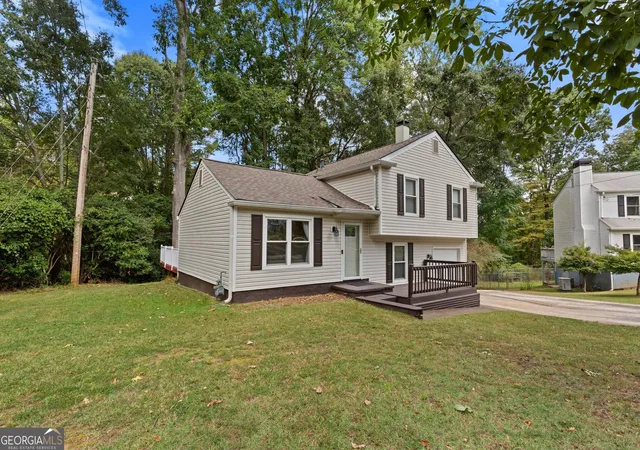 Photo 2 of Single family home for sale at 4631 Valley Ridge Dr, Duluth, GA 30096 | MLS# 10847874 | Listing updated on 2026-10-11