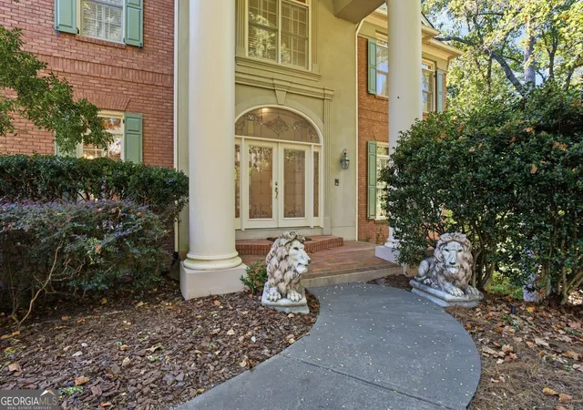 Photo 1 of Single family home for sale at 120 Sentinae Close, Sandy Springs, GA 30350 | MLS# 10879361 | Listing updated on 2026-10-28