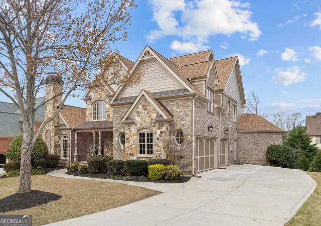 Photo 2 of Mansion for sale at 2302 Walkers Glen Ln, Buford, GA 30519 | MLS# 10848778 | Listing updated on 2026-10-02