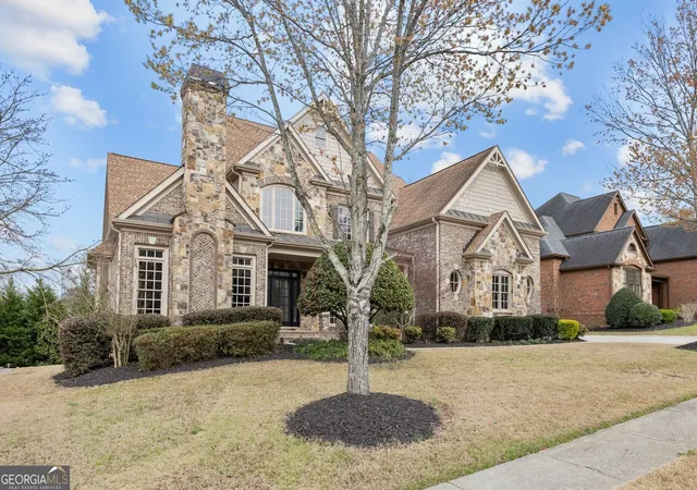 Photo 3 of Mansion for sale at 2302 Walkers Glen Ln, Buford, GA 30519 | MLS# 10848778 | Listing updated on 2026-10-02