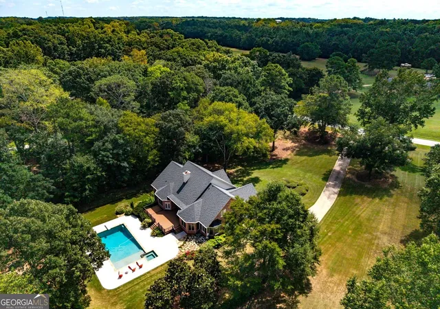 Photo 3 of Single family home for sale at 105 Meadow Trl, Social Circle, GA 30025 | MLS# 10822070 | Listing updated on 2026-09-12