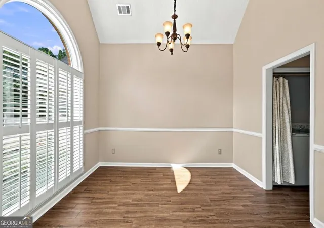 Photo 4 of Single family home for sale at 4085 Berkeley Park Dr, Duluth, GA 30096 | MLS# 10843231 | Listing updated on 2026-09-16