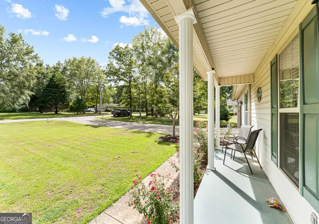 Photo 2 of Sale Pending at 10 3rd Avenue, Hawkinsville, GA 31036 | MLS# 10843831 | Listing updated on 2026-09-13