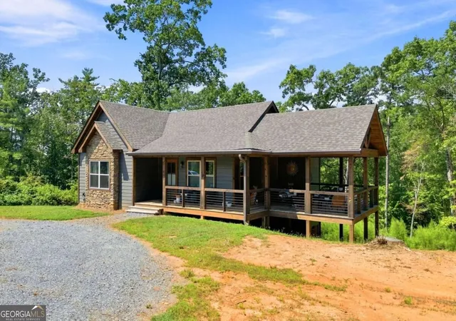 Photo 2 of Single family home for sale at 450 Jakes Landing Way, Ellijay, GA 30540 | MLS# 10843523 | Listing updated on 2026-09-22