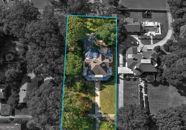Photo 2 of Single family home for sale at 567 S Hill St, Griffin, GA 30224 | MLS# 10880501 | Listing updated on 2026-10-28