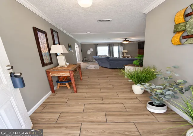 Photo 3 of Single family home for sale at 191 Gregory Ln, Eatonton, GA 31024 | MLS# 10880733 | Listing updated on 2026-10-29