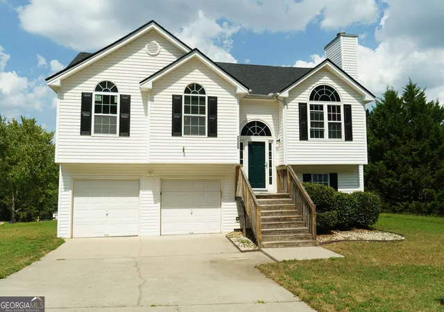 Photo 1 of Single family home for sale at 3500 Silverton Reach, Union City, GA 30291 | MLS# 10846932 | Listing updated on 2026-09-30