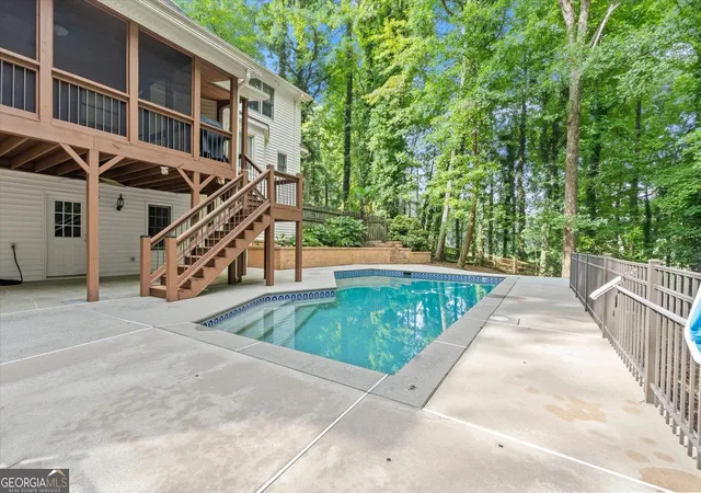 Photo 2 of Sale Pending at 3201 Country Clb Ct Nw, Kennesaw, GA 30144 | MLS# 10851480 | Listing updated on 2026-10-05