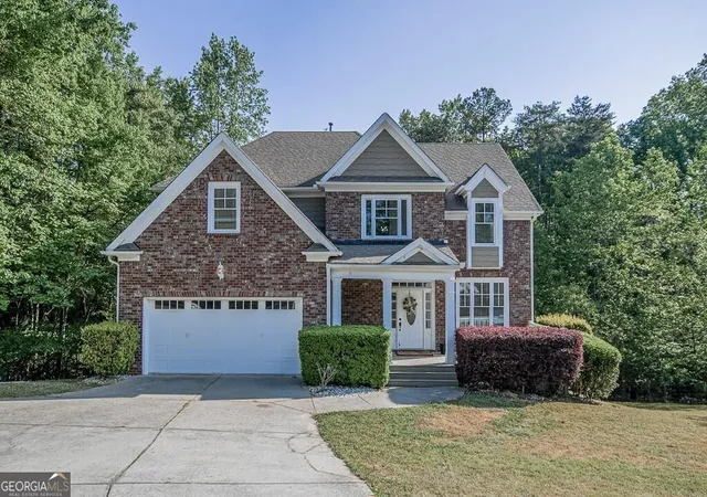 Photo 1 of Single family home for sale at 5746 Nix Brg Rd, Gainesville, GA 30506 | MLS# 10847419 | Listing updated on 2026-09-30