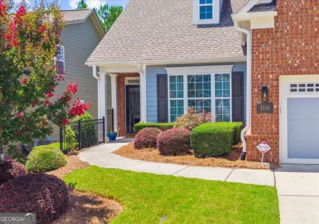 Photo 3 of Single family home for sale at 3938 Sweet Magnolia Dr, Gainesville, GA 30504 | MLS# 10841521 | Listing updated on 2026-09-22