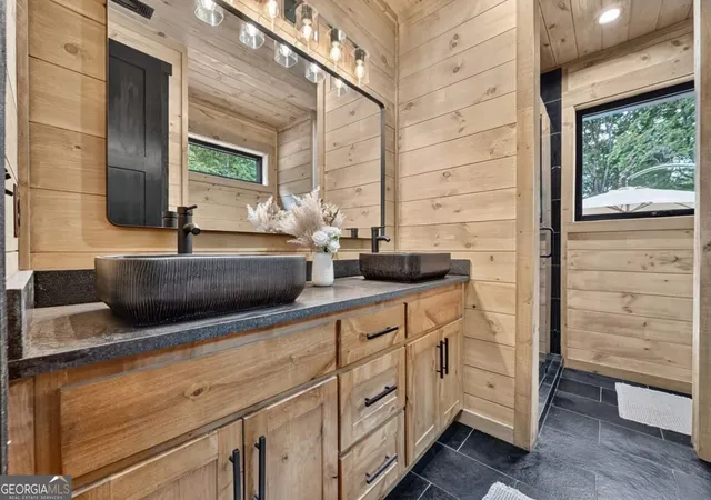 Photo 2 of Single family home for sale at 240 Whippoorwill Walk Rd #7, Mineral Bluff, GA 30559 | MLS# 10850804 | Listing updated on 2026-10-06
